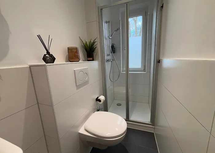 3 - -parkplatz - Mallibase * Ганновер