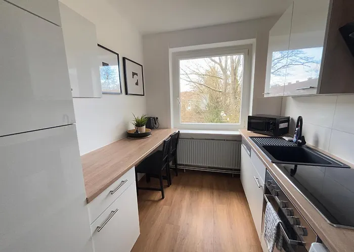 3 - -parkplatz - Mallibase Апартаменты *