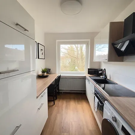 3 - -parkplatz - Mallibase